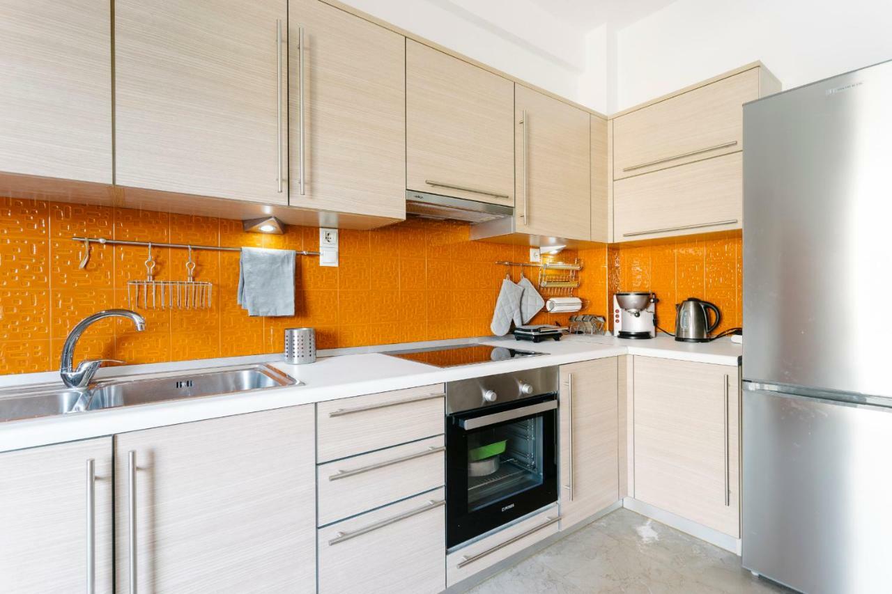Bright 2 Bedrooms Apt. In The Heart Of Athens W Stunning Views To Acropolis Exterior foto